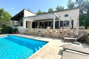 Maison Marie authenticity on Pont Royal golf